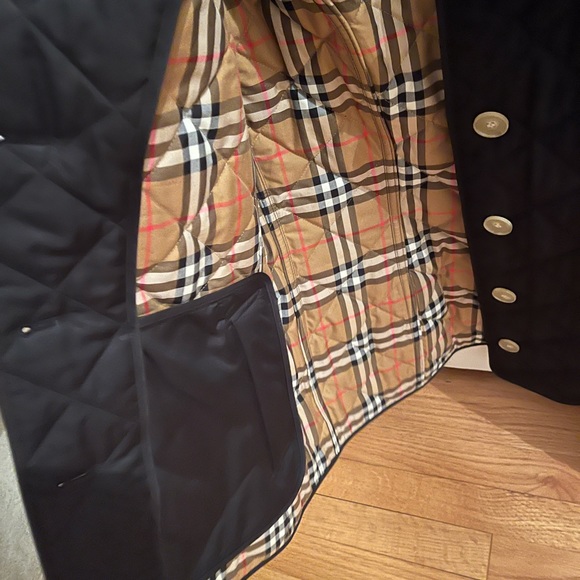 Burberry jacket nwt - Picture 6 of 7